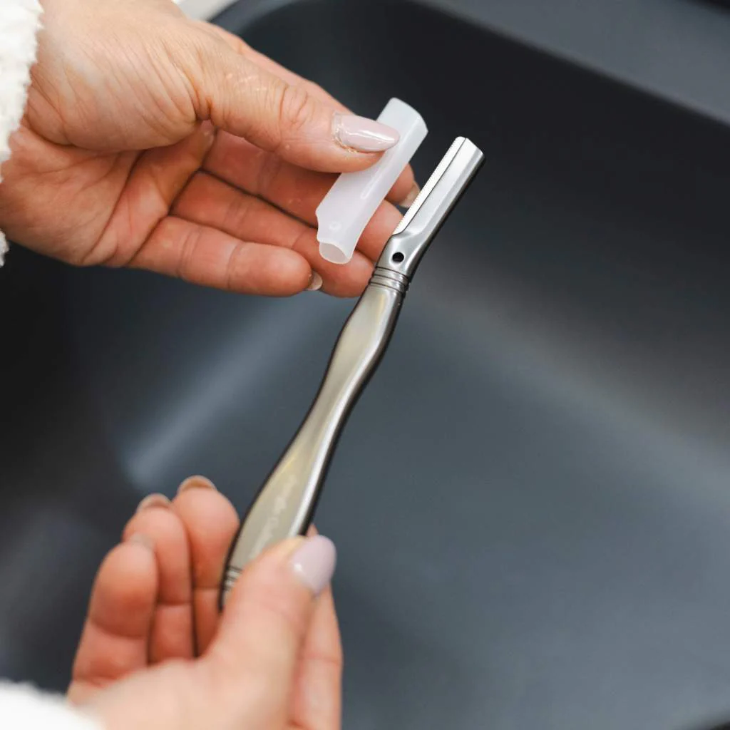 Dermaplaner - Eyebrow Razor & Facial Hair Shaper - Image 11