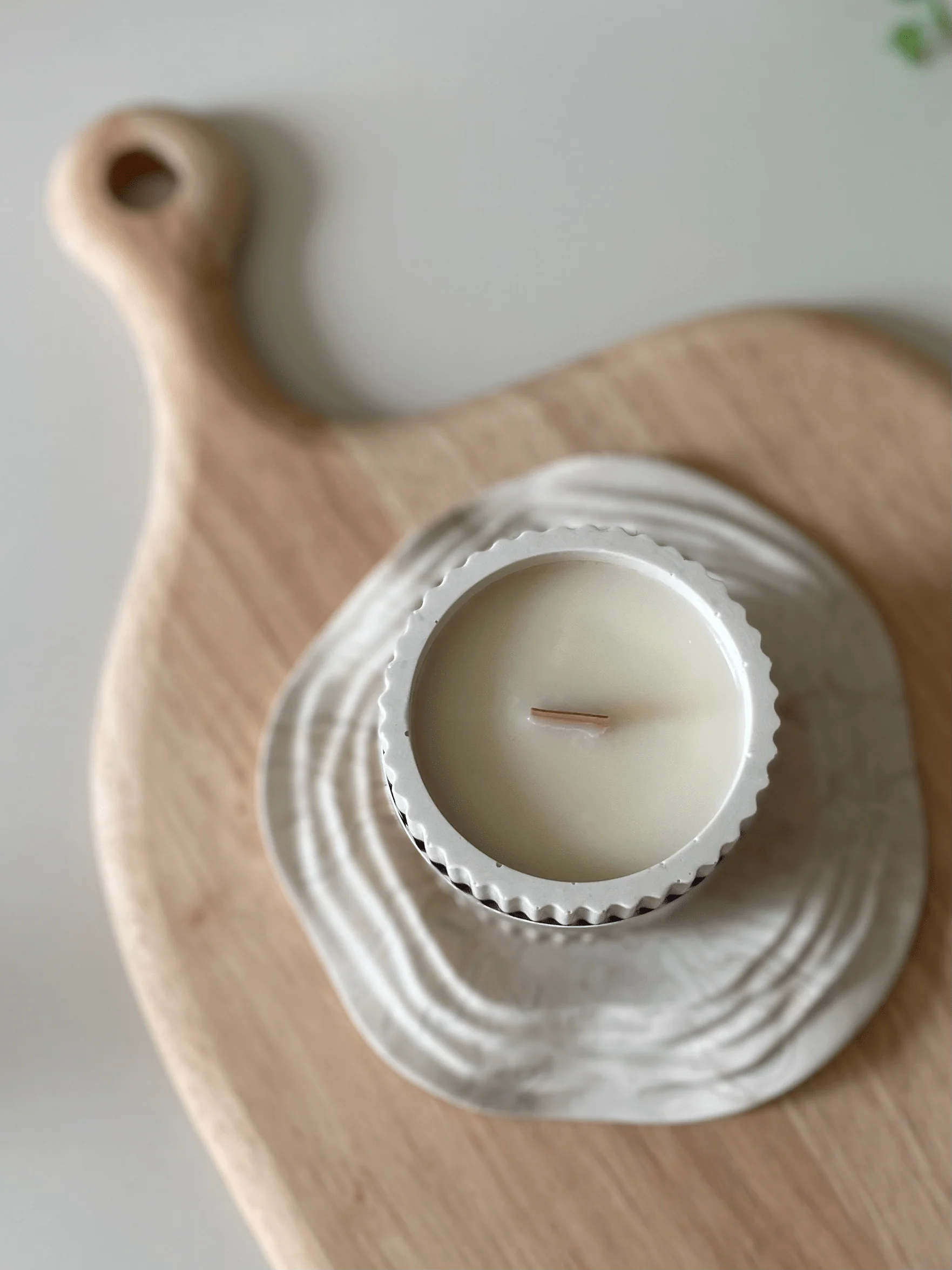 Maple Syrup Stoneware Soy Candle – Rustic Scandi Home Fragrance - Image 4