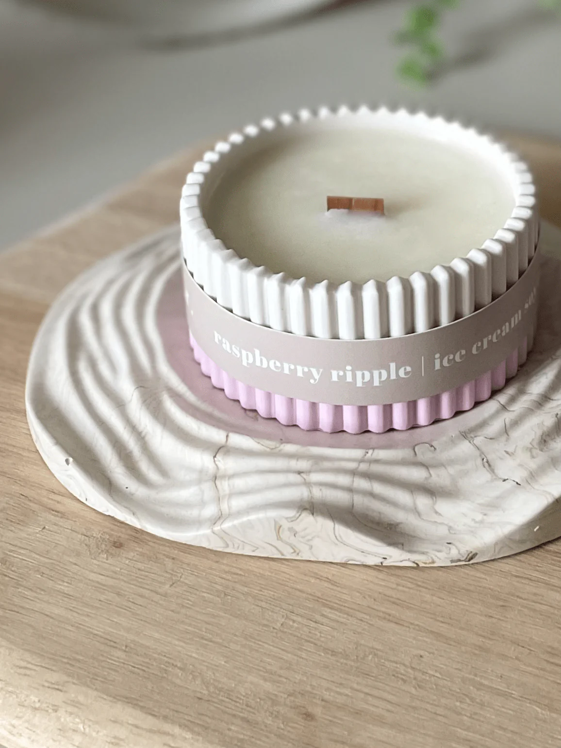 Raspberry Ripple Stoneware Soy Candle – Fruity Indulgent Scent - Image 3