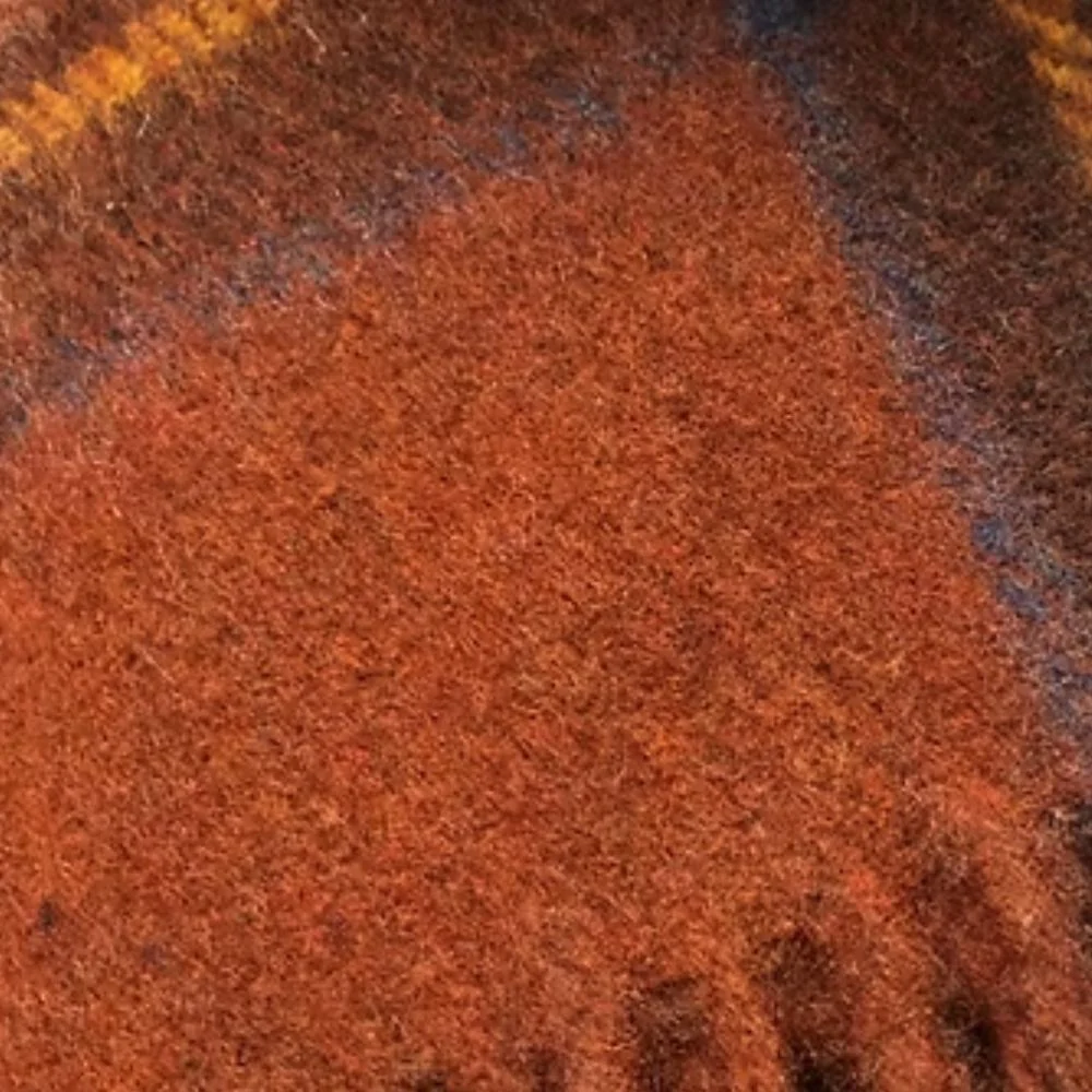Stewart Royal Antique Recycled Wool Blanket in Soft Tartan Check - Image 2